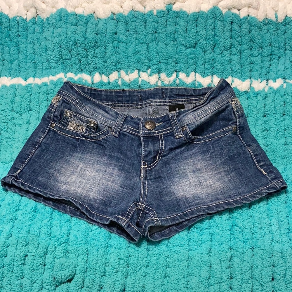Women’s Junior Shorts